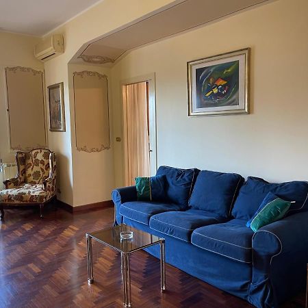Lady House Lägenhet Reggio di Calabria Exteriör bild