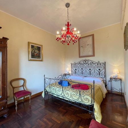 Lady House Lägenhet Reggio di Calabria Exteriör bild